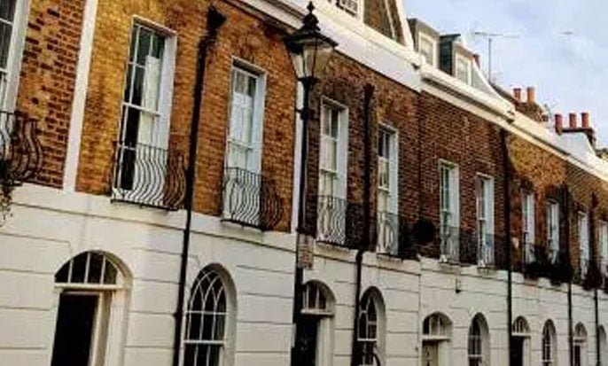 FREEHOLD OR LEASEHOLD?