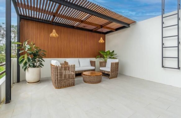 3 Bedrooms Outstanding Leasehold Villa in Seminyak Area-2