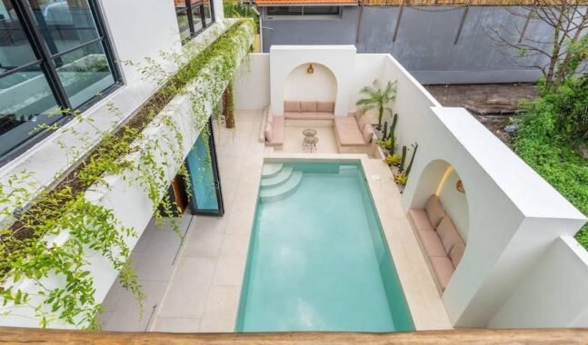 3 Bedrooms Outstanding Leasehold Villa in Seminyak Area-3